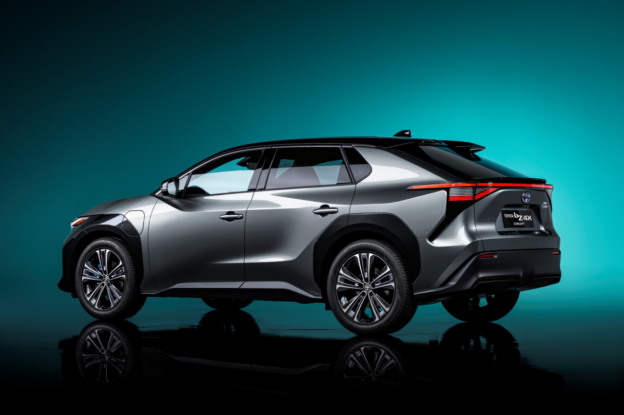 Toyota bZ4X Toyota bZ4X