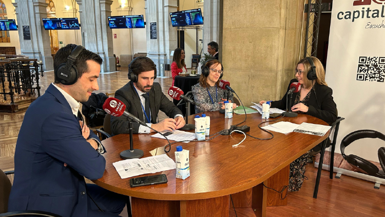 Tertulia de Renta Variable en el XIV Día de la Inversión. Tertulia de Renta Variable en el XIV Día de la Inversión.