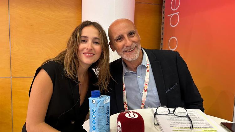 Marilia Monzón, cantante. Marilia Monzón, cantante.