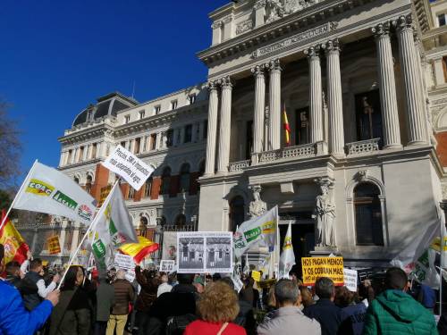 6e0dc9aa be79 42cb 9b36 5e000f4dadde 6e0dc9aa be79 42cb 9b36 5e000f4dadde