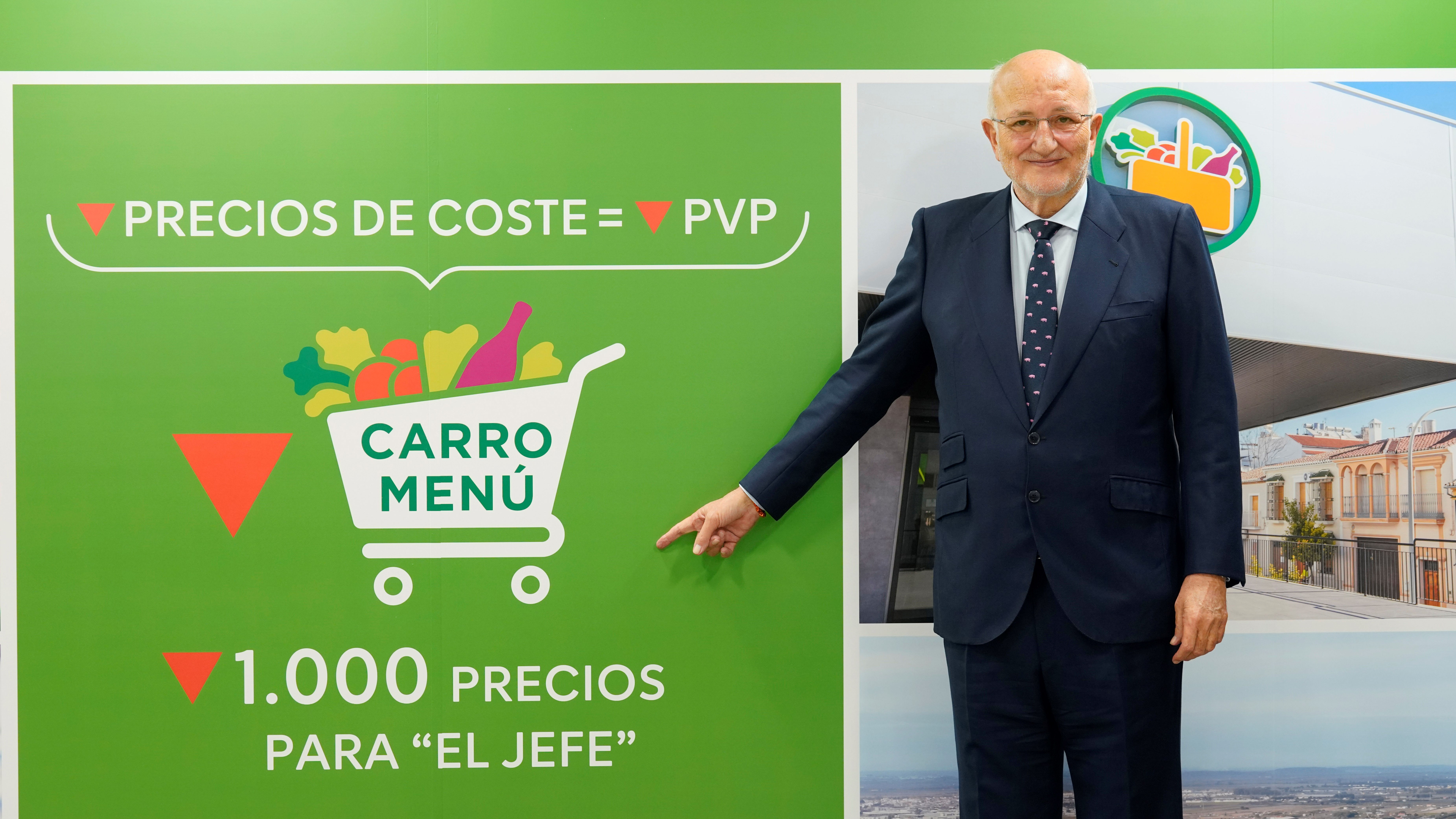 Juan Roig, presidente de Mercadona, tras la celebración de la Rueda de Prensa 2023. Juan Roig, presidente de Mercadona, tras la celebración de la Rueda de Prensa 2023.