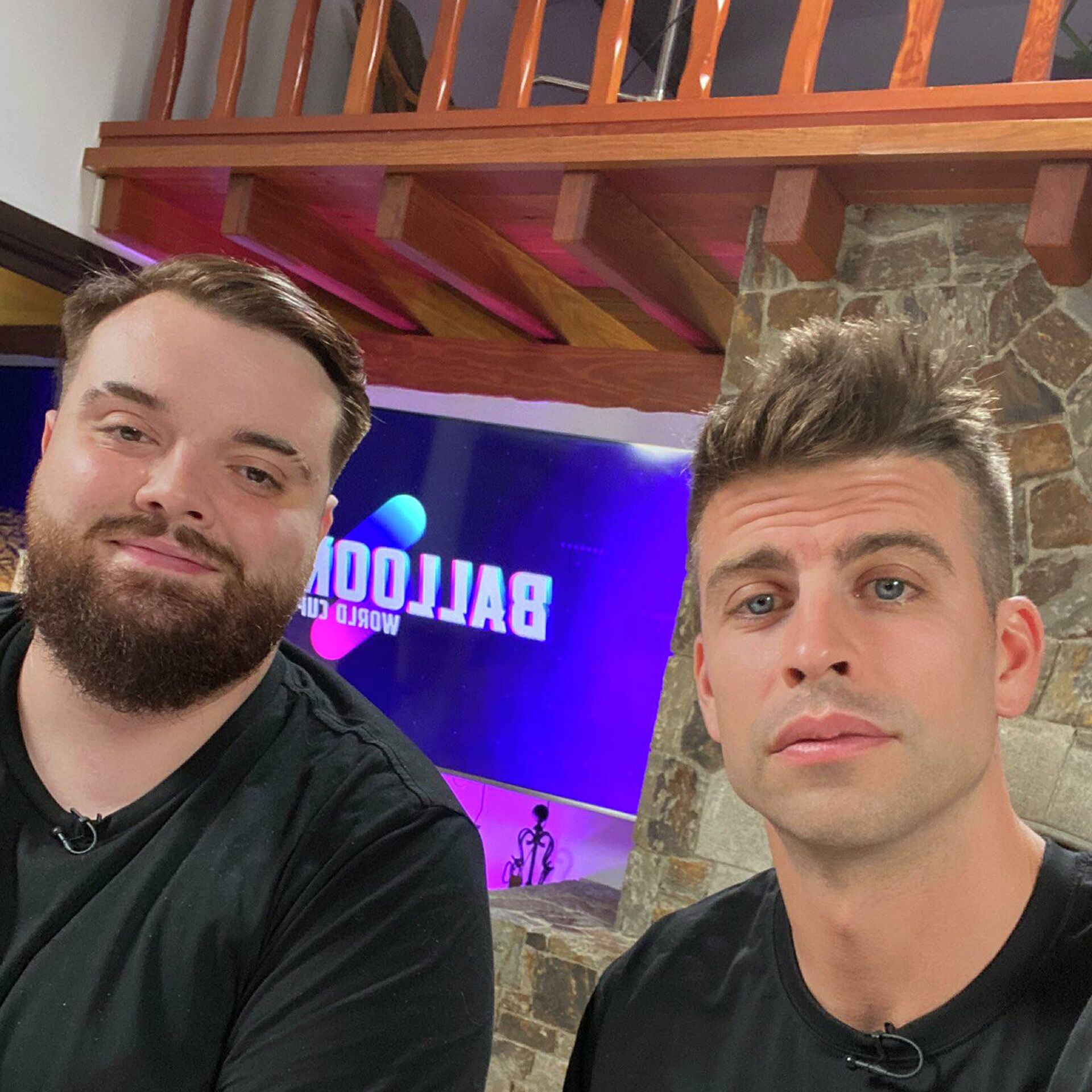 Ibai Llanos Gerard Pique Ibai Llanos Gerard Pique