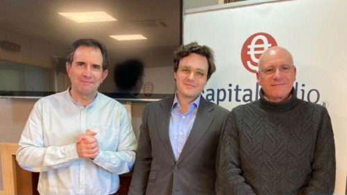 Portada Premios (15) Portada Premios (15)