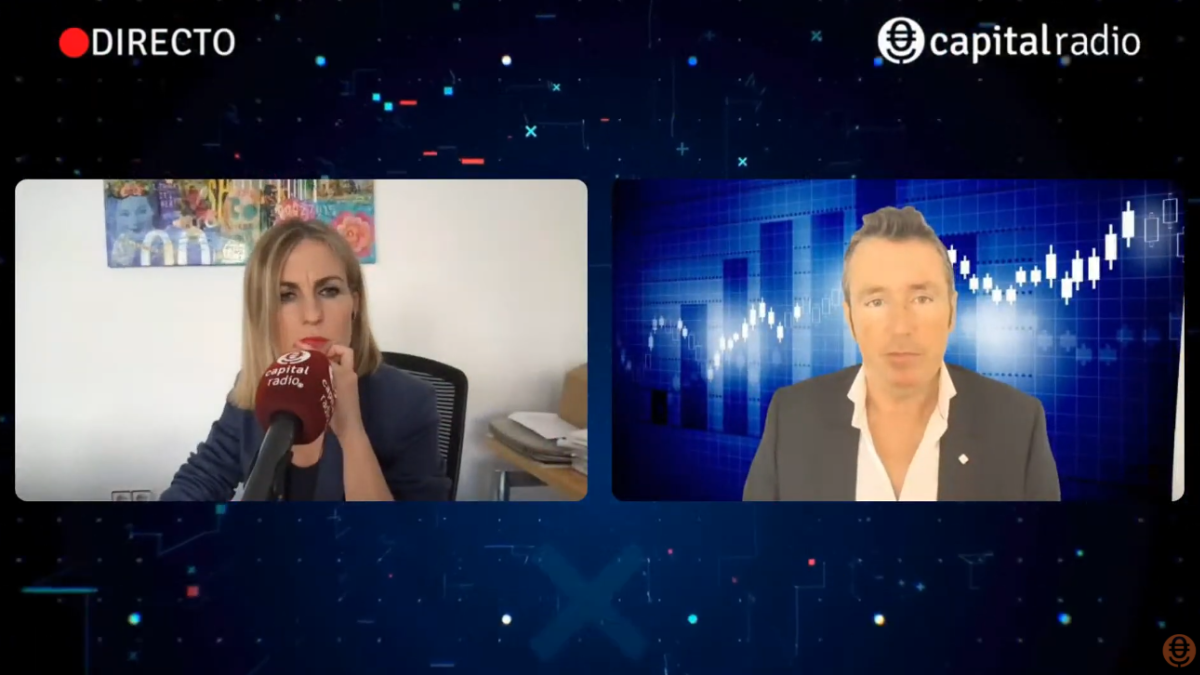 Laura Blanco y Alberto Iturralde durante la Clase de los Viernes de esta semana.