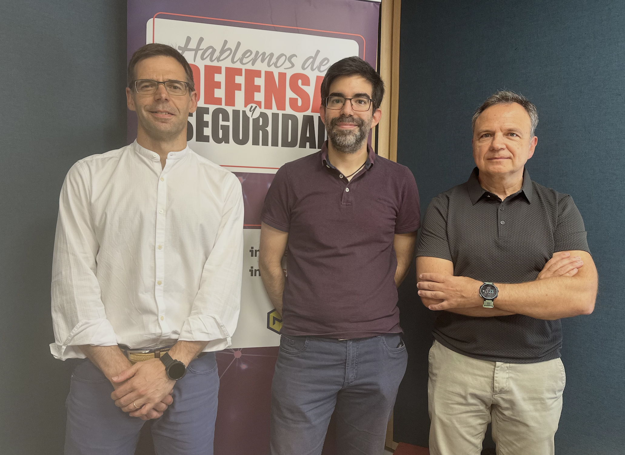 Juan Antonio B&eacute;jar (GMV), Sergio Tiraplegui (Sener) y Jos&eacute; Antonio Guerra (Hispasat) 