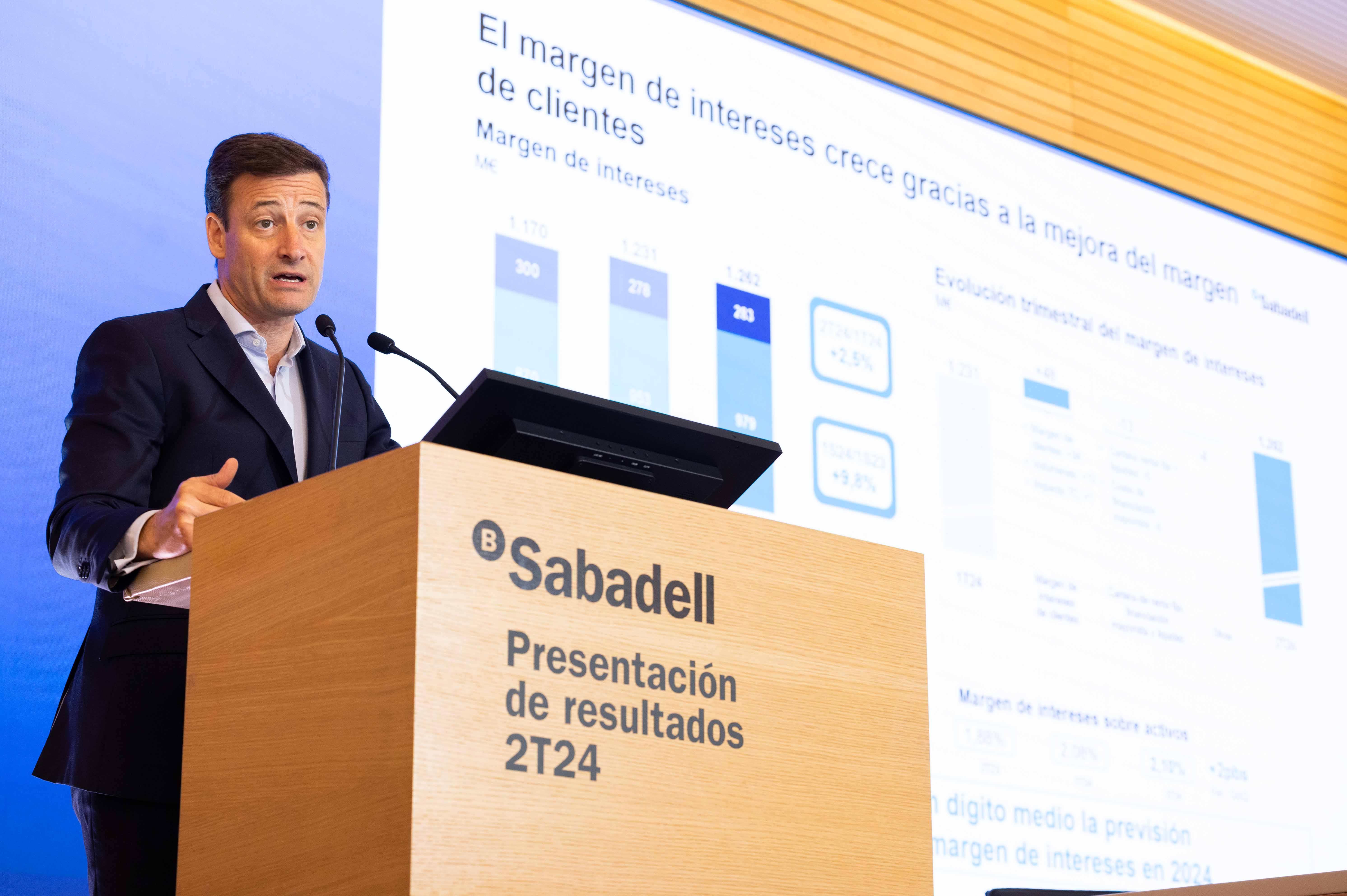 Leopoldo Alvear, director financiero del Banco Sabadell