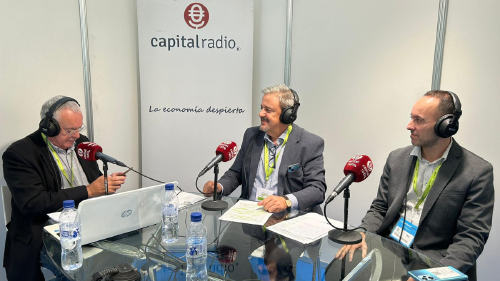 Paco Lova, director de Sector Público de Pegasystems; y Jesús González, director de Experiencia Digital e IA de Pegasystems. Paco Lova, director de Sector Público de Pegasystems; y Jesús González, director de Experiencia Digital e IA de Pegasystems.