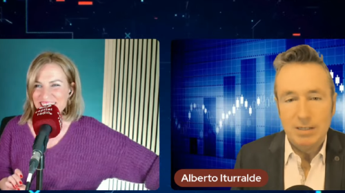 Laura Blanco y Alberto Iturralde en la última Clase de los Viernes del 2025. Laura Blanco y Alberto Iturralde en la última Clase de los Viernes del 2025.