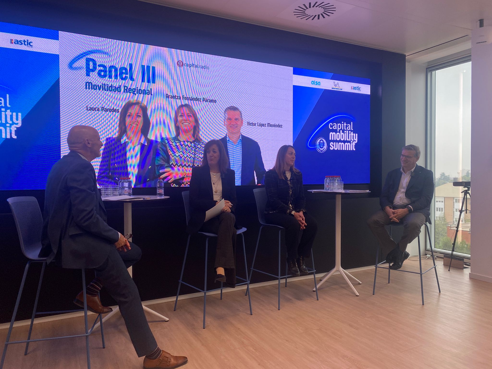 Debate sobre la movilidad regional