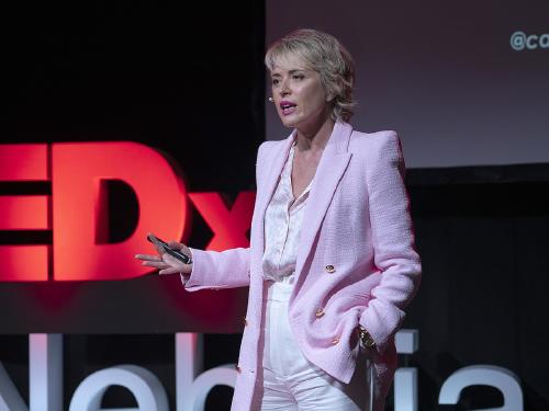 Carme_Artigas_TEDxSpeaker_(cropped) Carme_Artigas_TEDxSpeaker_(cropped)