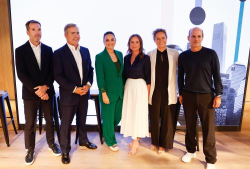 Solo Dentsu 11 sept Solo Dentsu 11 sept