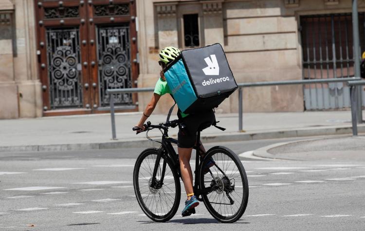 repartidor deliveroo barcelona 2196009