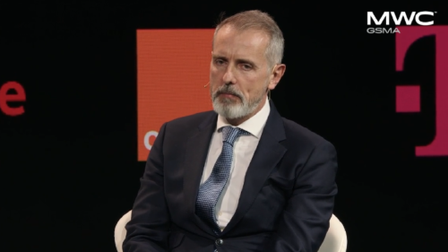 Marc Murtra Presidente ejecutivo de Telefónica, durante su keynote de ayer en el Mobile World Congress de Barcelona. Marc Murtra Presidente ejecutivo de Telefónica, durante su keynote de ayer en el Mobile World Congress de Barcelona.