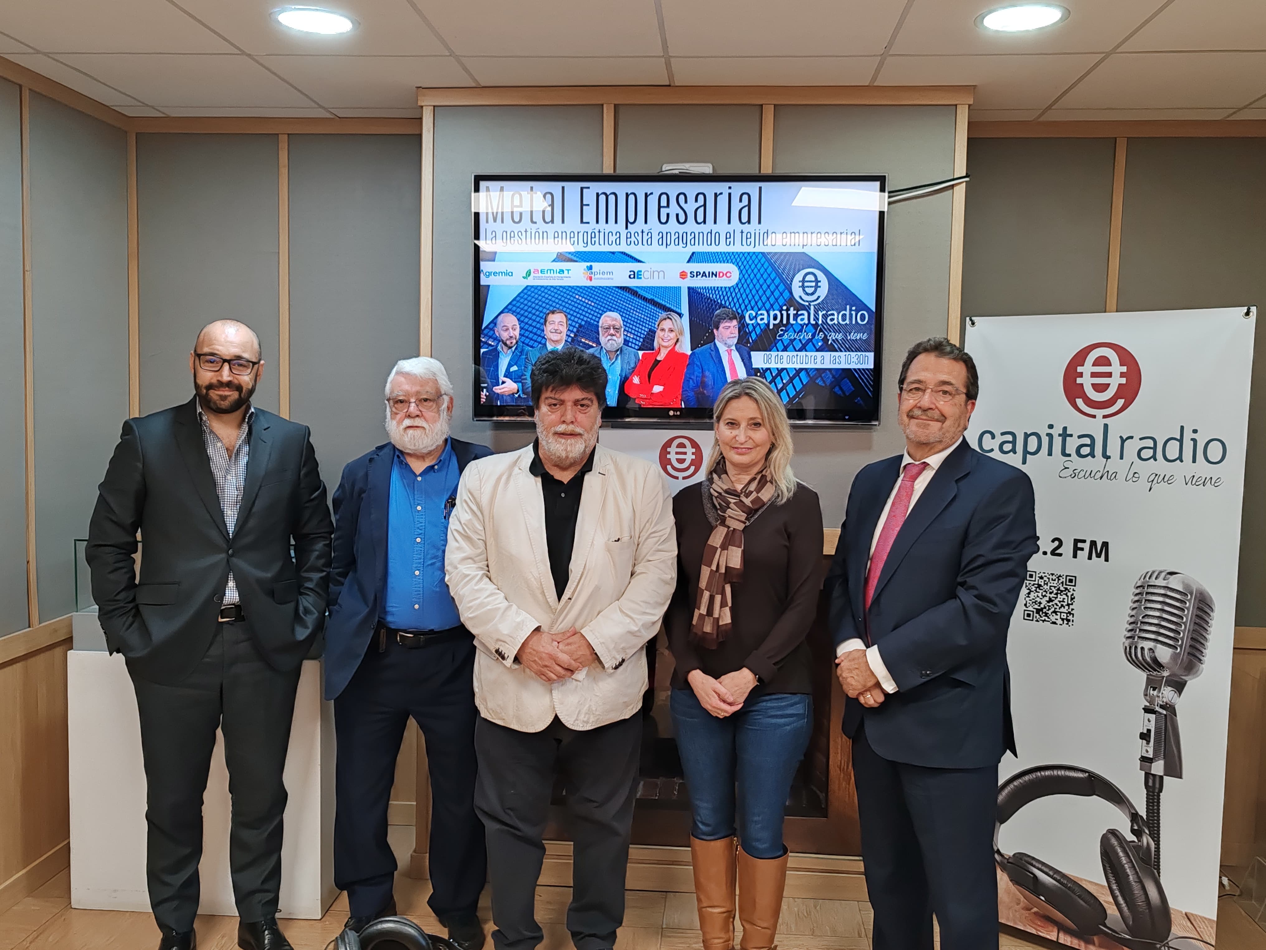 Metal Empresarial Energía Metal Empresarial Energía