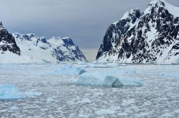 antarctica 2810728_1920