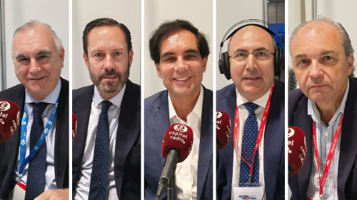 De izquierda a derecha: Alfonso Sánchez, director gerente de EMT; Valentín Alonso, director general en Avanza; Filipe Henriques, CEO de GASIB; Francisco Baeza, director de Desarrollo de Negocio de Sistem; e Ignacio Pérez Carasa, director de Relaciones Institucionales de ALSA. De izquierda a derecha: Alfonso Sánchez, director gerente de EMT; Valentín Alonso, director general en Avanza; Filipe Henriques, CEO de GASIB; Francisco Baeza, director de Desarrollo de Negocio de Sistem; e Ignacio Pérez Carasa, director de Relaciones Institucionales de ALSA.