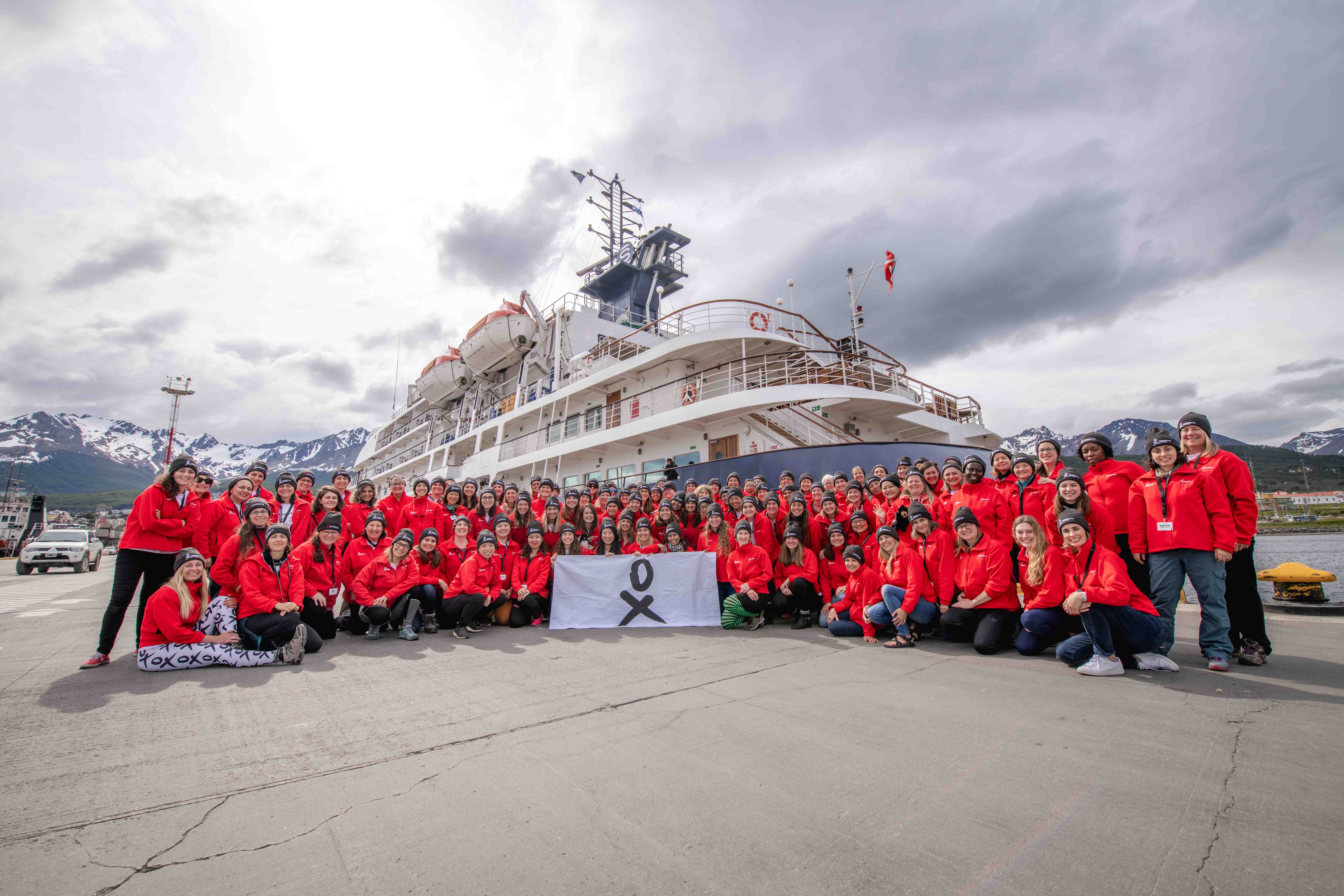 HOMEWARD BOUND 4 HOMEWARD BOUND 4