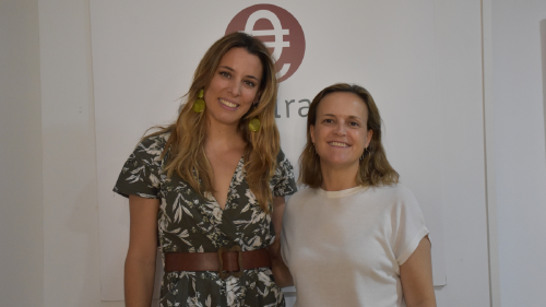 Beatriz Juarez y Paloma Olazabal.png Beatriz Juarez y Paloma Olazabal.png