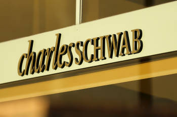 sede-charles-schwab-trading