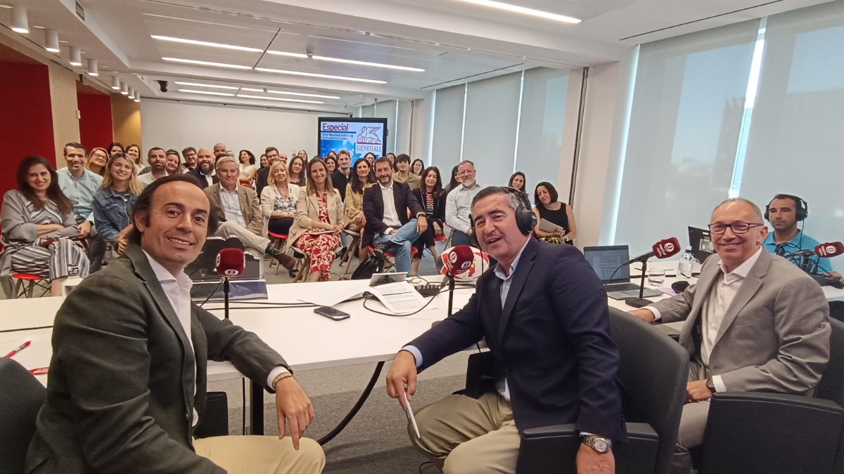 Carlos Escudero, consejero delegado de Generali España; Francisco García Cabello, fundador y CEO de Foro Recuros Humanos; y Alberto Ogando, Chief People & Organization Officer de Generali España. Carlos Escudero, consejero delegado de Generali España; Francisco García Cabello, fundador y CEO de Foro Recuros Humanos; y Alberto Ogando, Chief People & Organization Officer de Generali España.