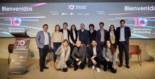 Foto Urraca Foto Urraca