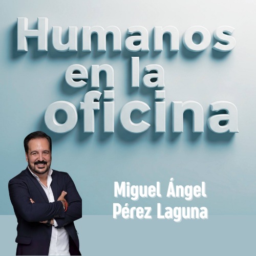 HUMANOS EN LA OFICINA