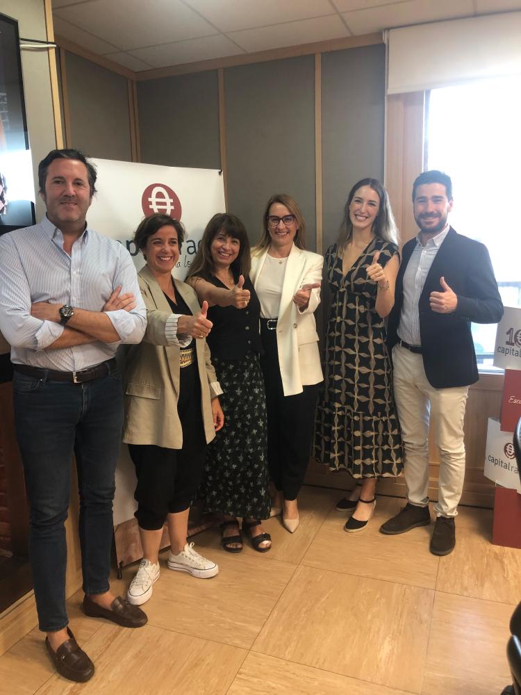 Foto al completo del programa de este lunes. Foto al completo del programa de este lunes.