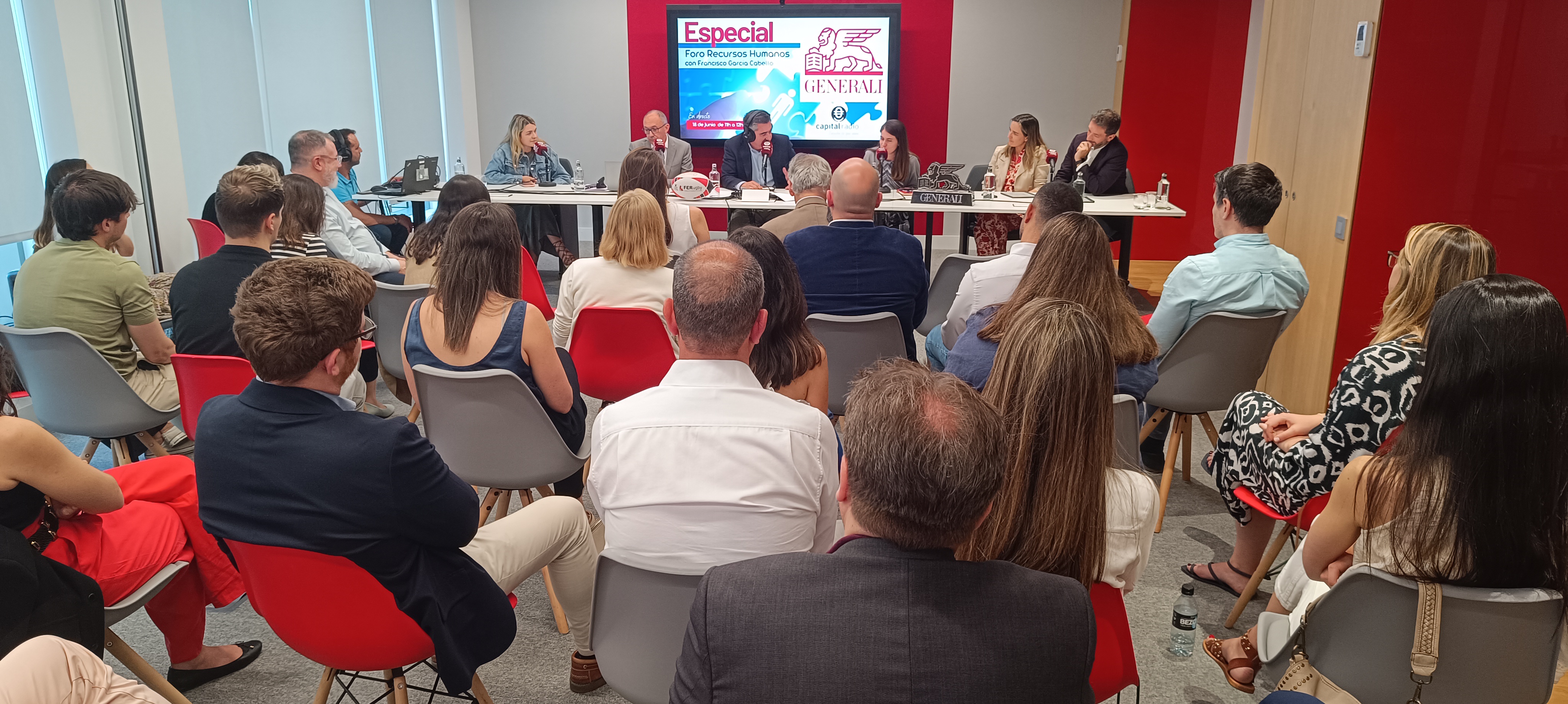 Público asistente al programa especial desde la sede de Generali en Madrid. Público asistente al programa especial desde la sede de Generali en Madrid.