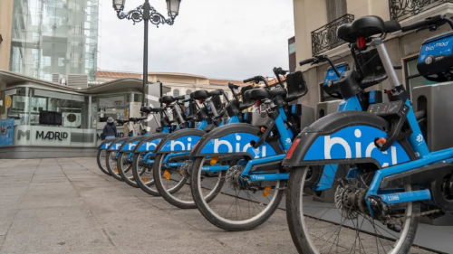 Estación Bicimad del Museo Reina Sofía. Estación Bicimad del Museo Reina Sofía.