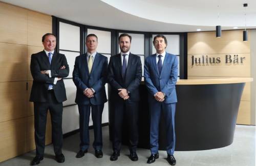 JuliusBarEquipoBarcelona JuliusBarEquipoBarcelona