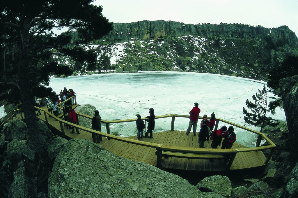 La Laguna Negra, una belleza en la Península Ibérica Capital Radio La Laguna Negra, una belleza en la Península Ibérica Capital Radio