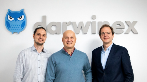 Equipo fundador de Darwinex: Miguel Sato, Javier Colón y Juan Colón Equipo fundador de Darwinex: Miguel Sato, Javier Colón y Juan Colón