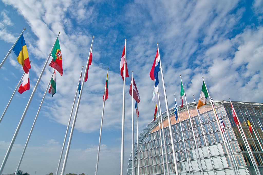 15777024432_29d775cd51_b 15777024432_29d775cd51_b