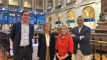 Albella (Axa Investment Managers), Elena Guanter Ros (Candriam) y José María Luna (Luna Sevilla Asesores Patrimoniales) con Laura Blanco Albella (Axa Investment Managers), Elena Guanter Ros (Candriam) y José María Luna (Luna Sevilla Asesores Patrimoniales) con Laura Blanco
