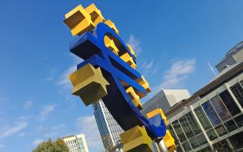 Unión Europea Photo by Mauro Sbicego on Unsplash Unión Europea Photo by Mauro Sbicego on Unsplash