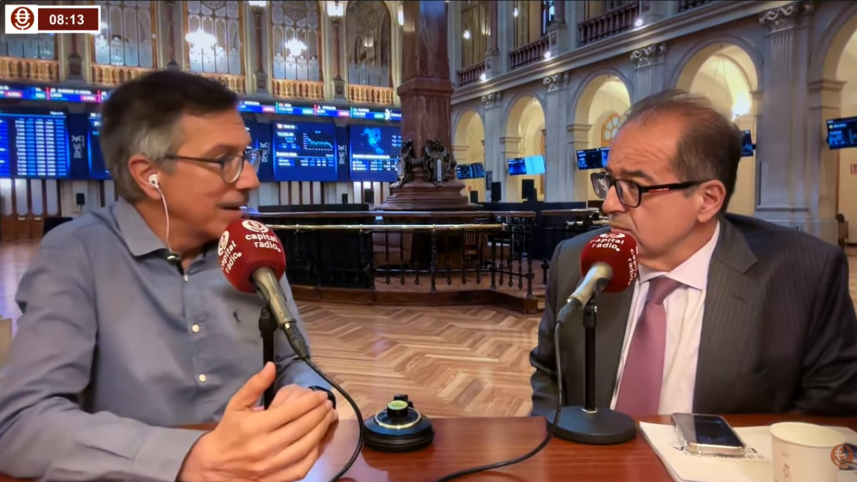 Luis Vicente Mu&ntilde;oz, CEO de Capital Radio; y Sergio Rodr&iacute;guez, presidente del Instituto I+E.