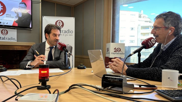 Nicolás Da Rosa, International Sales de DPAM para España y Portugal, con Luis Vicente Muñoz