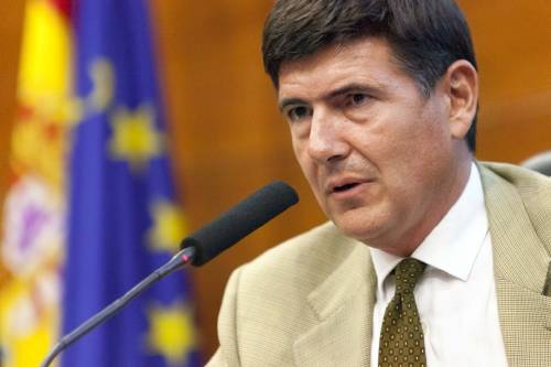 Manuel Pimentel, exministro de Trabajo y Asuntos Sociales. Manuel Pimentel, exministro de Trabajo y Asuntos Sociales.