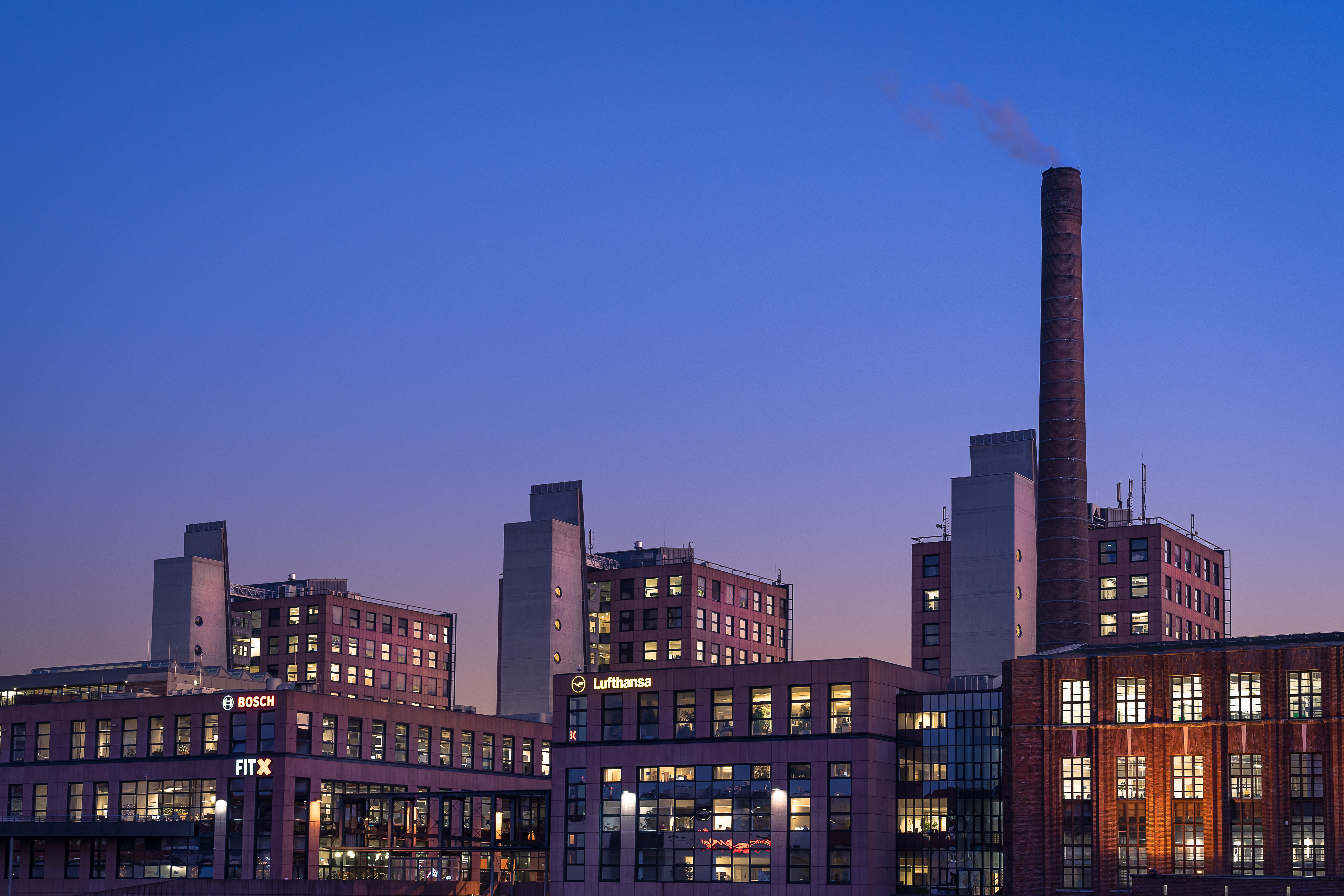 fábrica Alemania.jpg fábrica Alemania.jpg