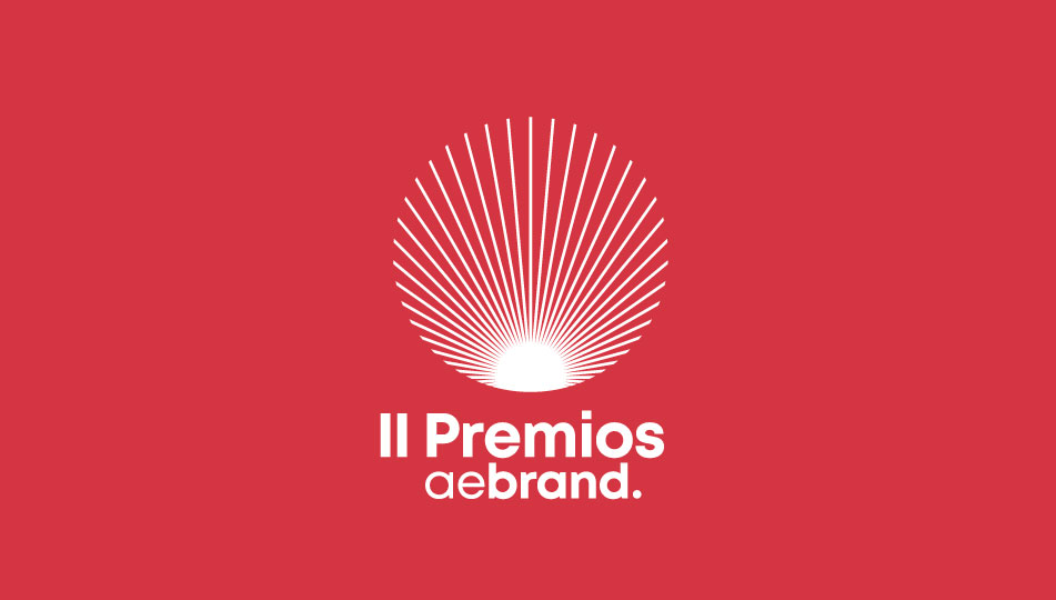Premios Aebrand_logo_vertical_fondorojo (1)
