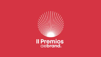 Premios Aebrand_logo_vertical_fondorojo (1)