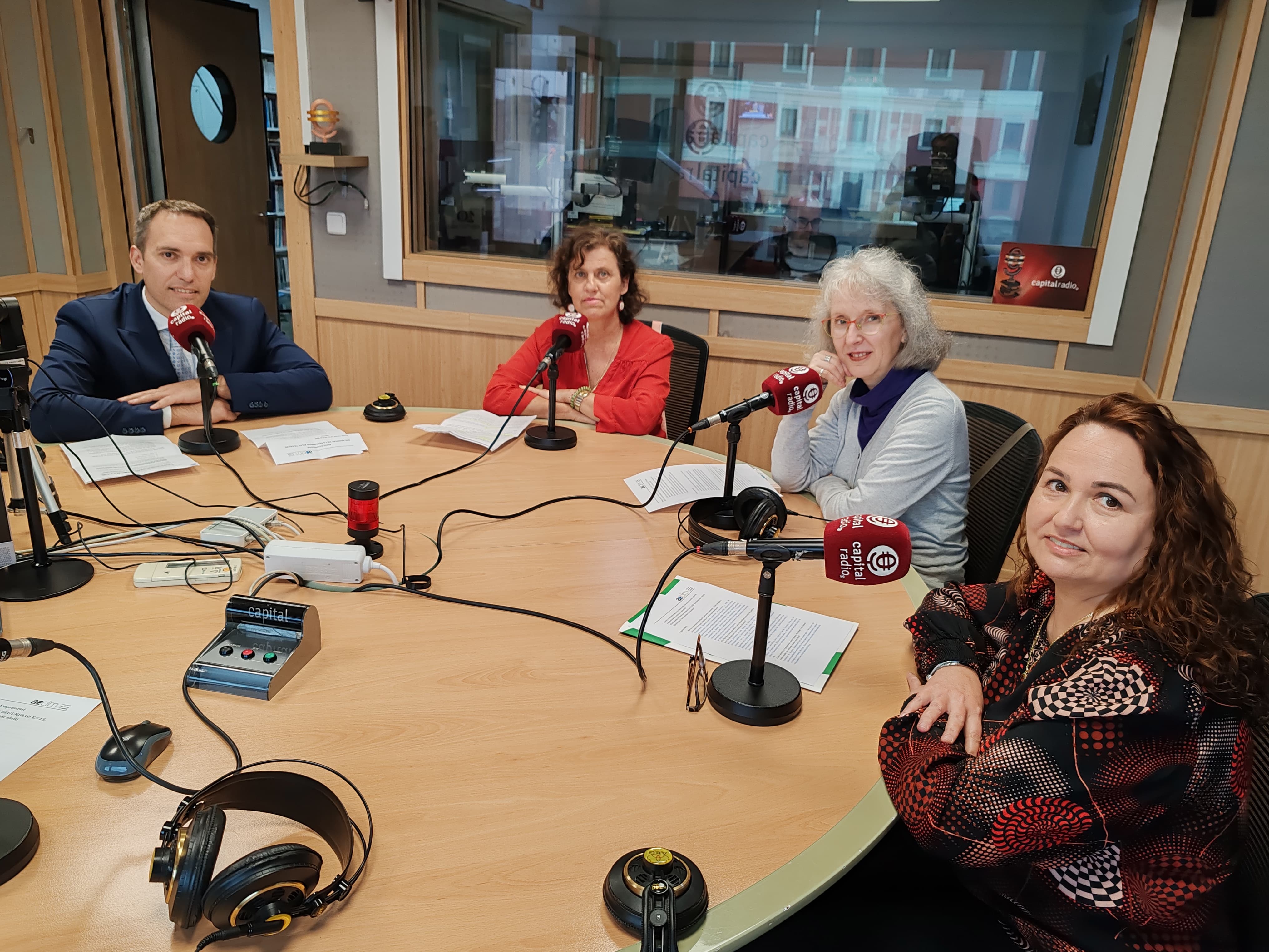 Metal AECIM SALUD 2 Metal AECIM SALUD 2