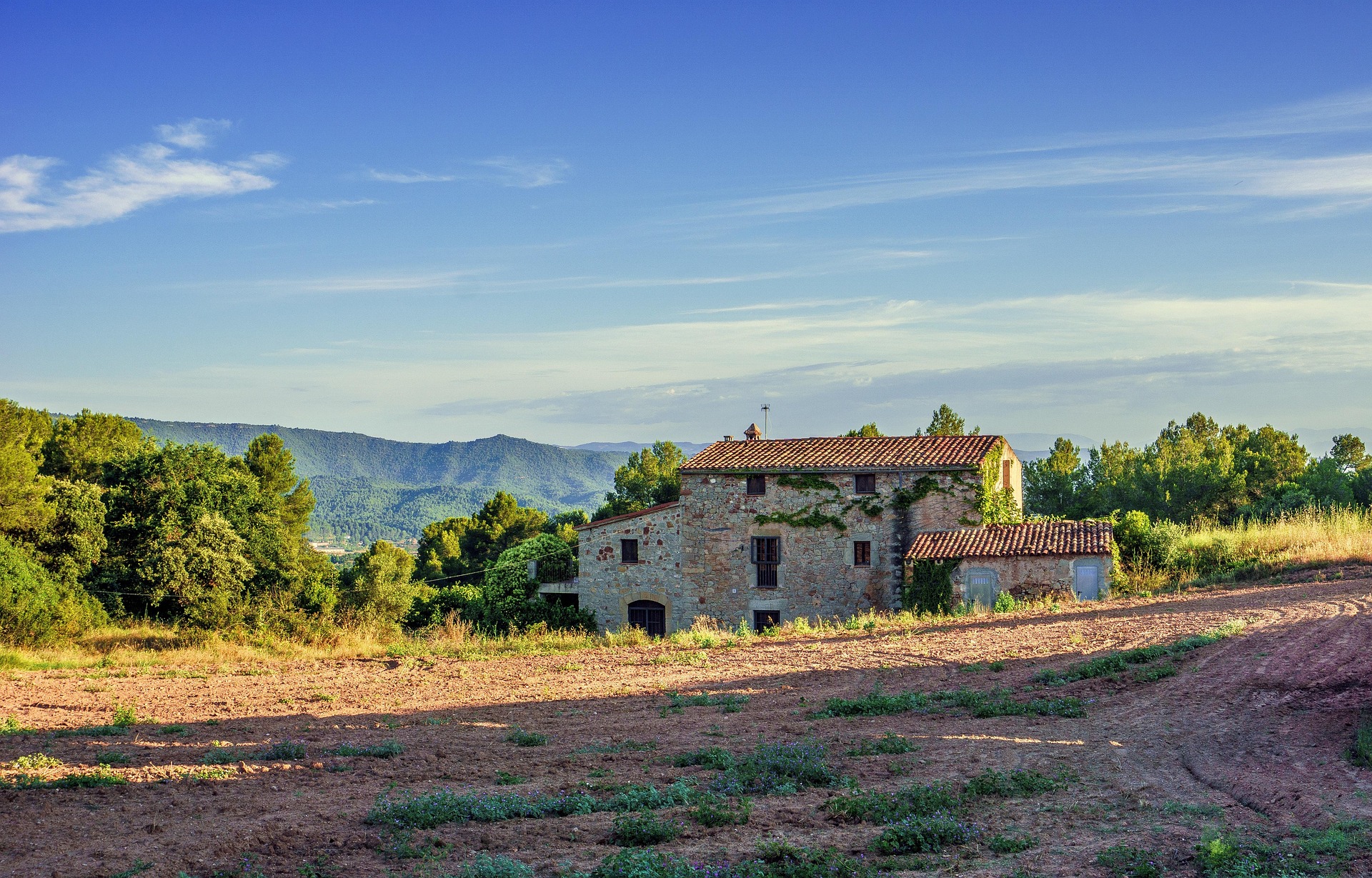 josepmonter landscape 3524530_1920