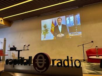 El ministro Carlos Cuerpo durante la Gala de los VI Premios de Capital Radio