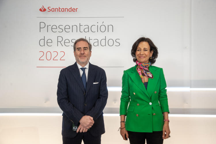 Héctor Grisi (CEO de Banco Santander) y Ana Botín (presidenta de Banco Santander)