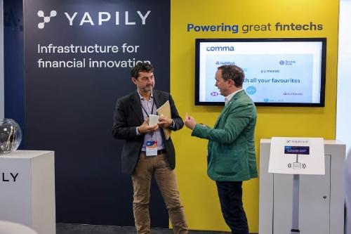 Open Banking Expo 2021 0151 800x533 Open Banking Expo 2021 0151 800x533