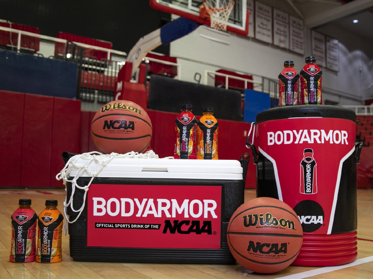 Body Armor (fuente: cuenta oficial de Twitter de Kobe Bryant) Body Armor (fuente: cuenta oficial de Twitter de Kobe Bryant)