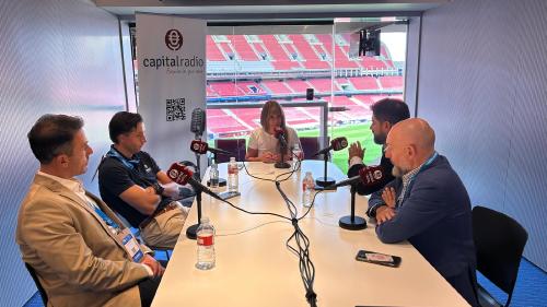 El Estadio Riyadh Air Metropolitano reúne a los líderes de la franquicia en el Franchise Innovation Summit (FIS) El Estadio Riyadh Air Metropolitano reúne a los líderes de la franquicia en el Franchise Innovation Summit (FIS)