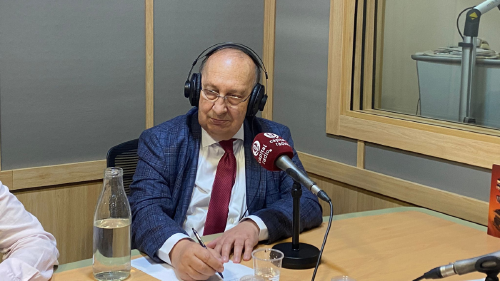 Mesa análisis político junto a medios de comunicación Mesa análisis político junto a medios de comunicación