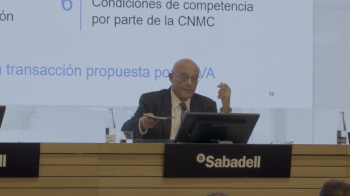 Josep Oliu, presidente de Banco Sabadell, en encuentro con accionistas (3 de octubre de 2024) Josep Oliu, presidente de Banco Sabadell, en encuentro con accionistas (3 de octubre de 2024)